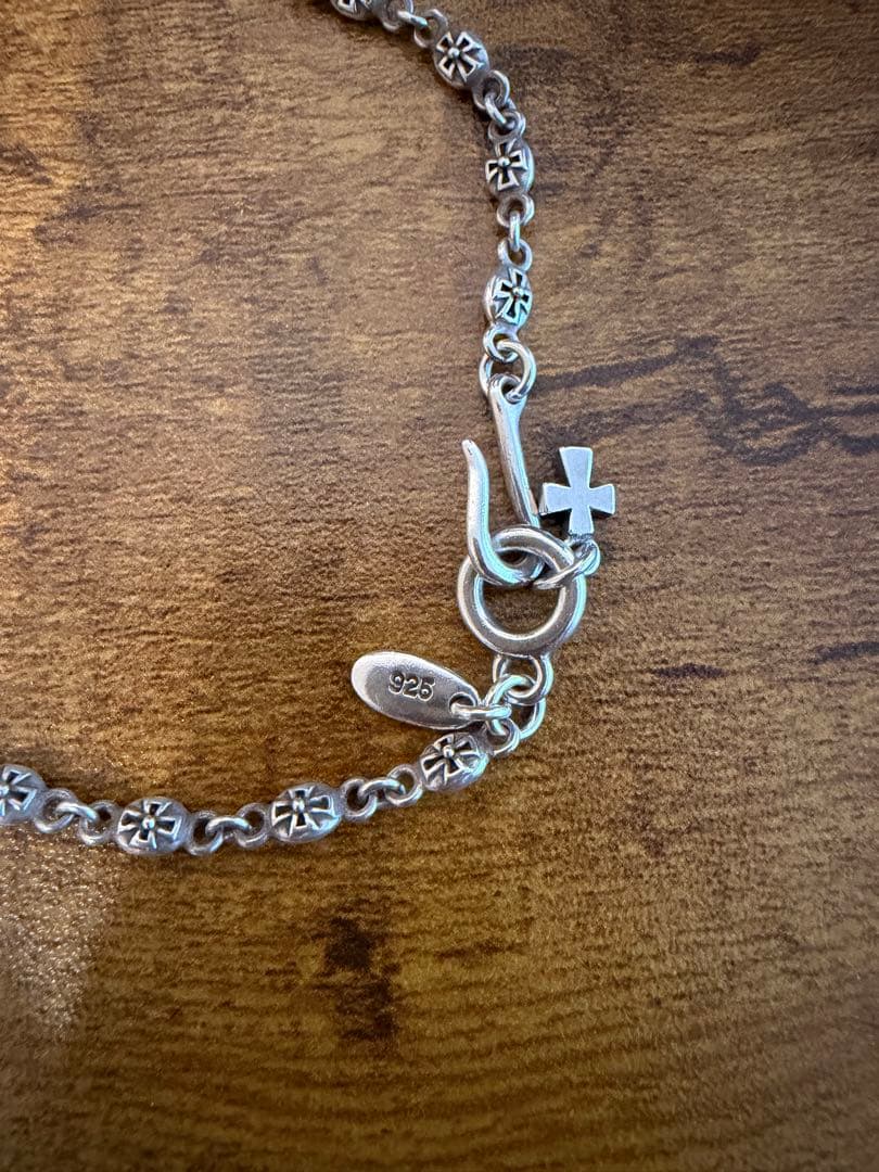 Justin Davis ジャスティンデイビス　TINY CROSS チェーン