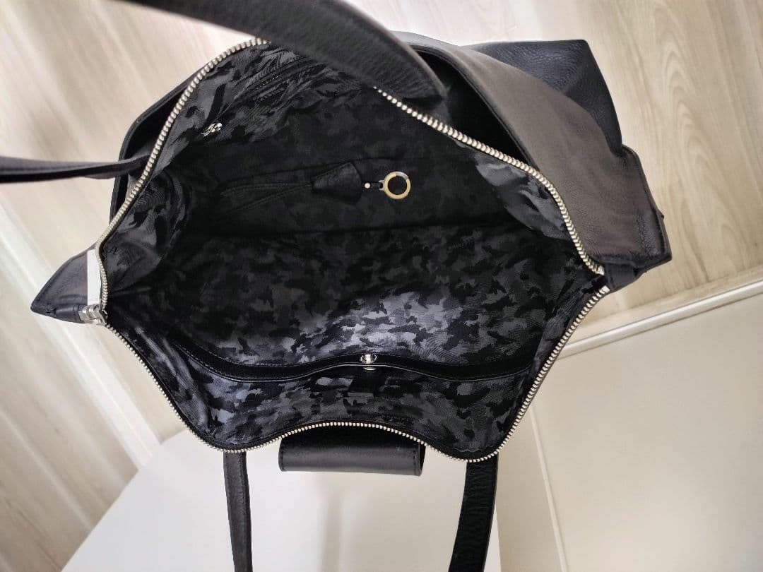 状態非常に良い★極美品★アニアリーブラックトートバッグ