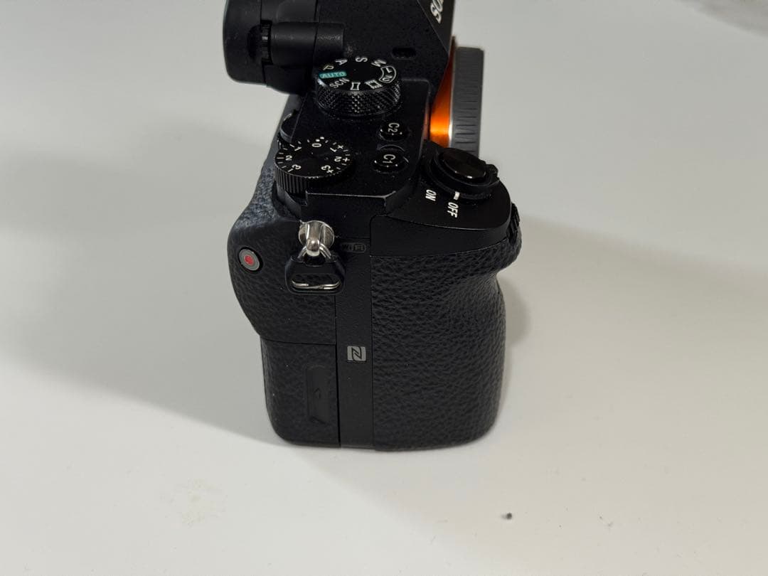 SONY α7 II ミラーレス一眼カメラ　純正バッテリー2つ入り