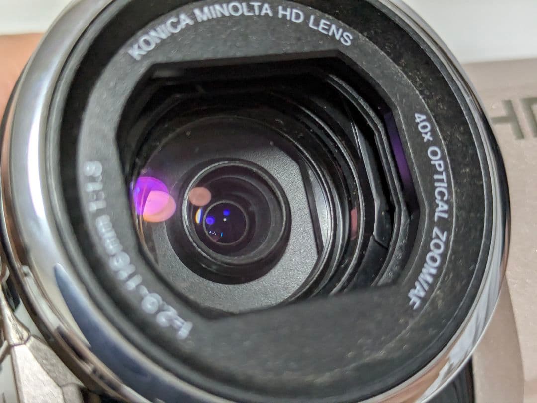 JVC　GZ-HM670　化粧箱付き