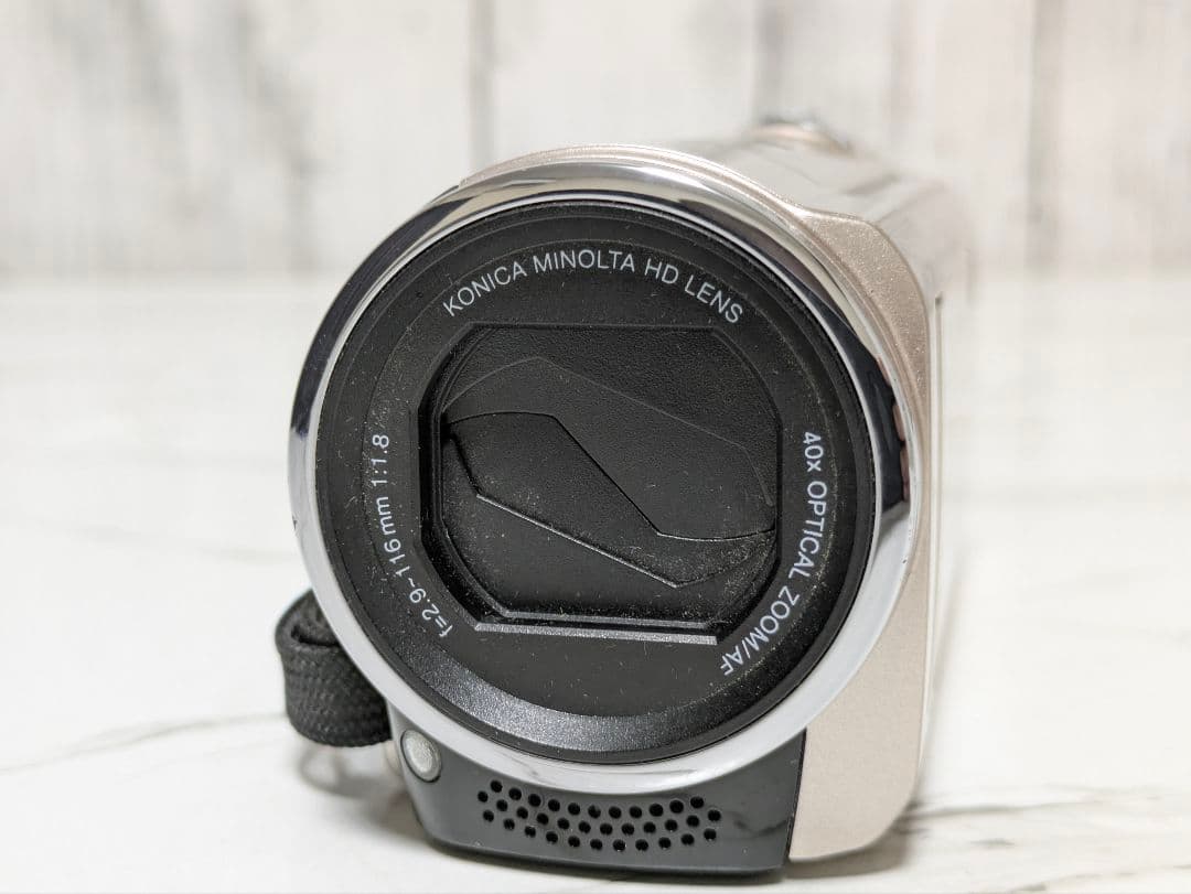 JVC　GZ-HM670　化粧箱付き