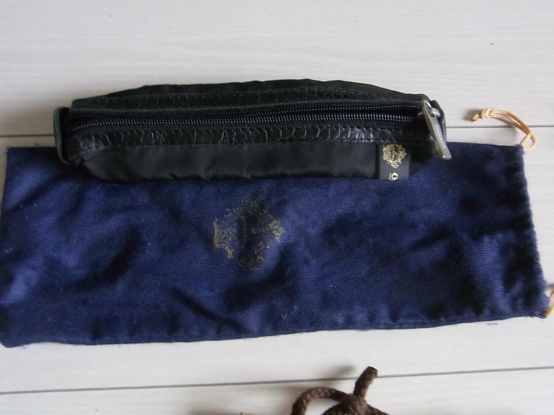 【イルビゾンテ】キーケース とオロビアンコペンケース