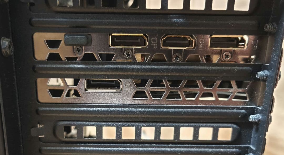 グラフィックボード・グラボ・ビデオカード GIGABYTE GeForce RTX 2070 WINDFORCE 8G