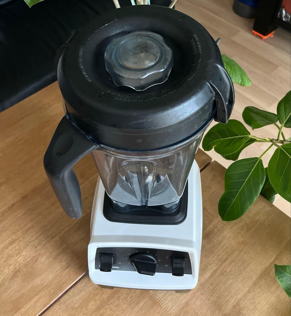 VItamix バイタミックスE320 VM0202 ホワイト