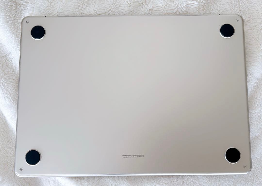 Apple M2 MacBook Air 13インチ