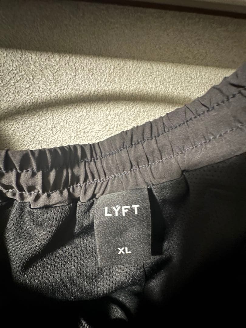 LYFT トラックジャケットXLサイズ セットアップ