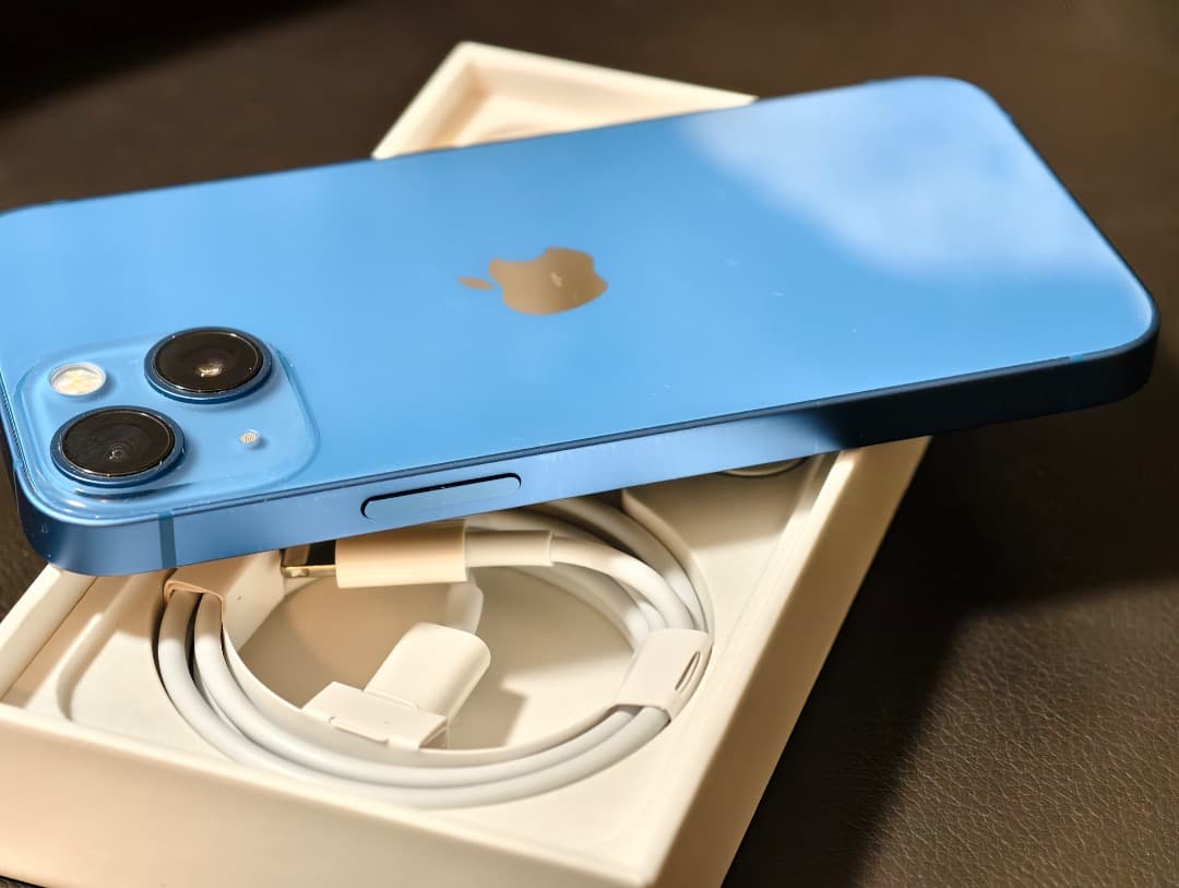 iPhone 13 mini ブルー 256GB simフリー