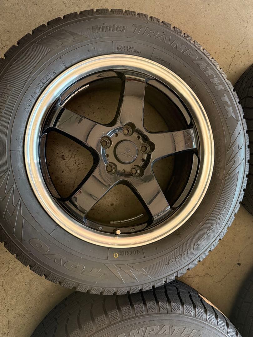 アルミホイールスタッドレスタイヤ4本セット　225/65R17 エクストレイル等