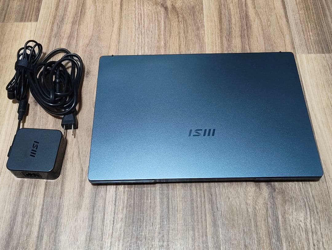 MSI　 Modern14　Core i3 メモリ8G　SSD256GB