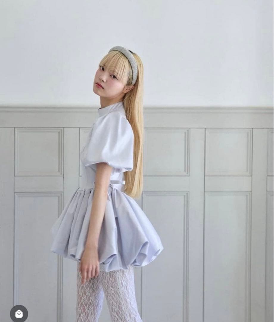 【最終値下げ】Treat ürself satin balloon peplum