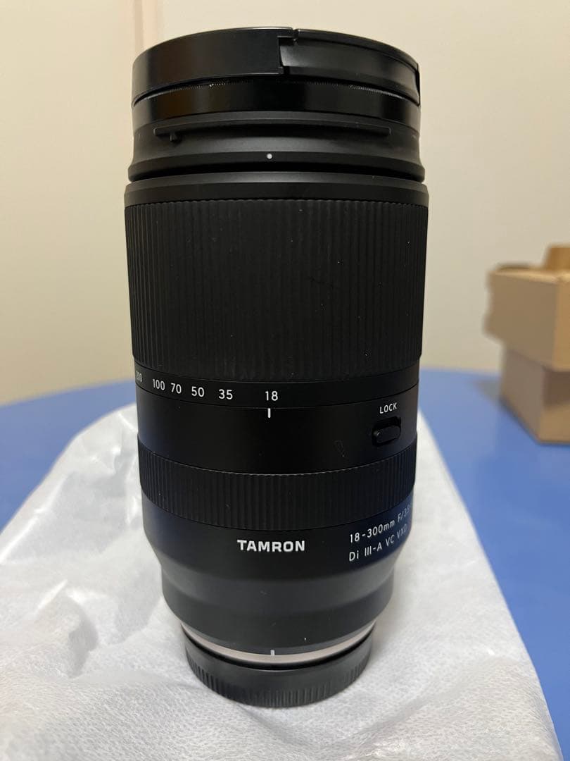 TAMRON 18-300mm F3.5-6.3 xマウント