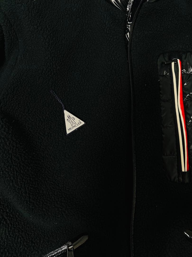 即日発送！モンクレール ダウンジャケット 朝倉未来選手着用　SCIABLESE