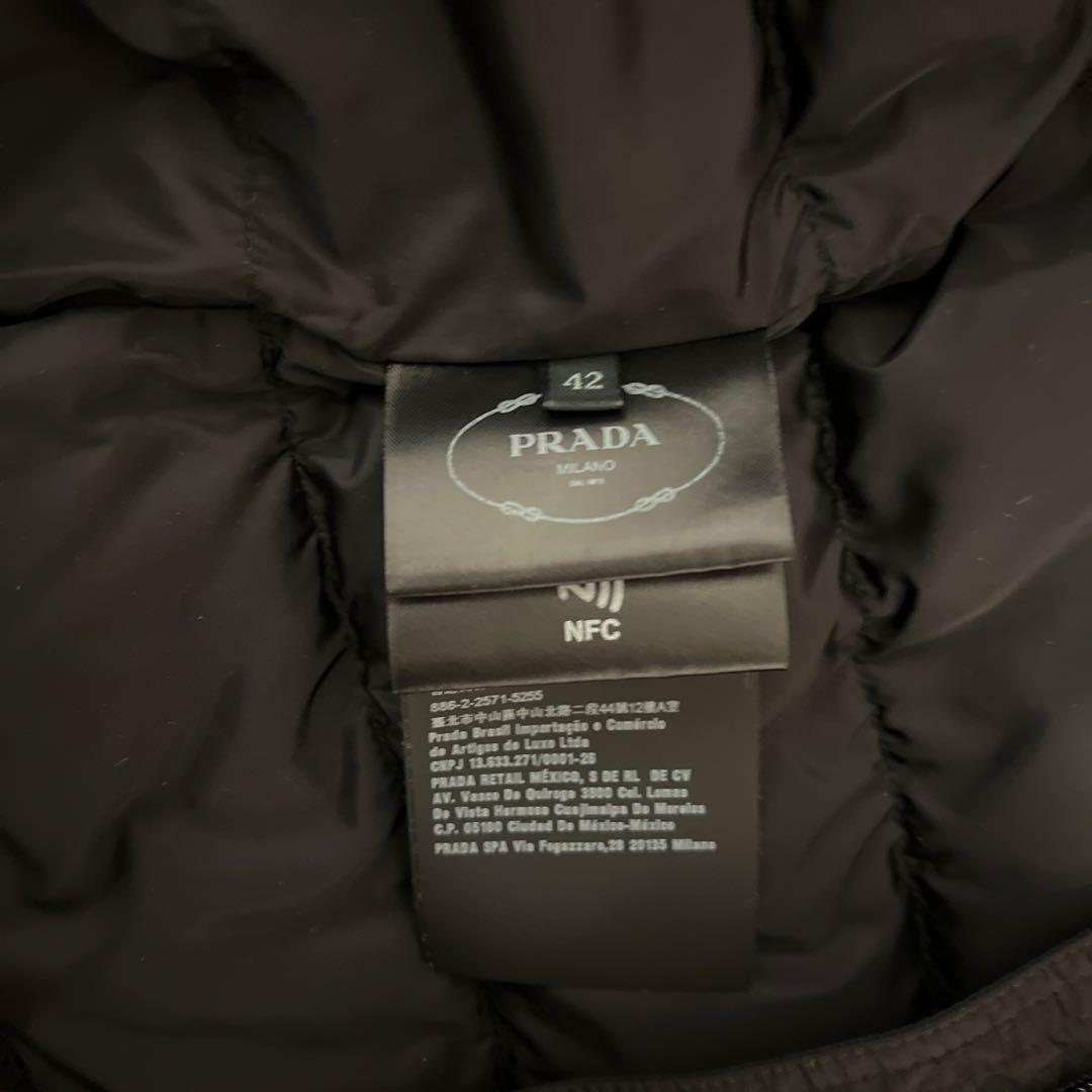 PRADA ブラック ダウンジャケット 42