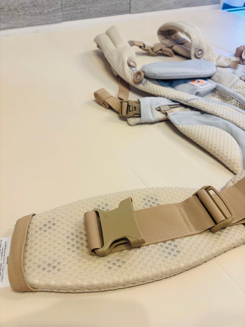 ★値下げ中★ergobaby OMNI breeze【美品・完品】