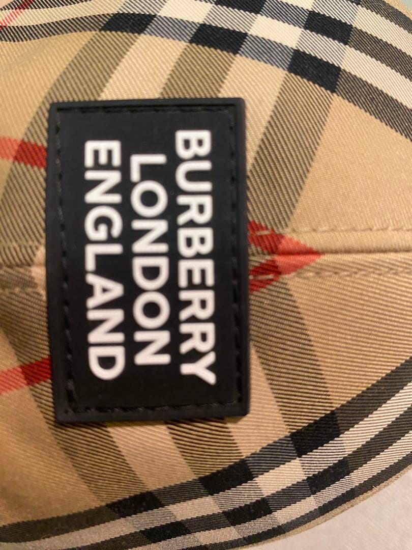 Burberry キャップ　帽子