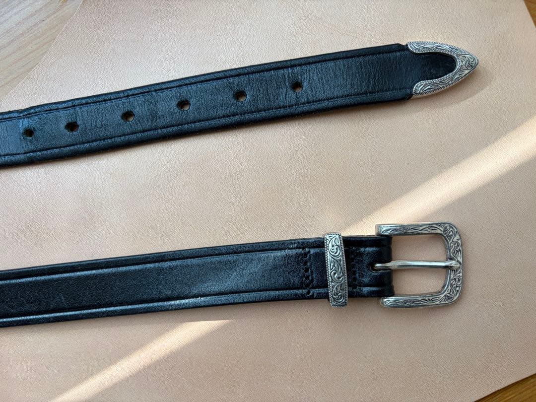 【BEAMS 別注】TORY LEATHER / Creased Belt 限定