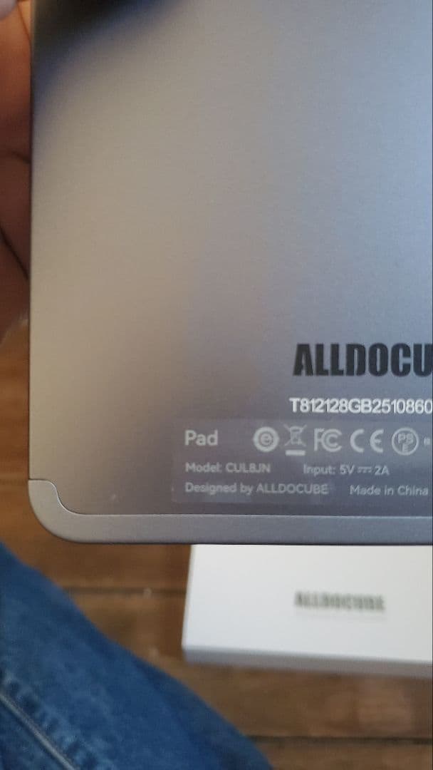 【美品】ALLDOCUBE iPlay60miniProタブレット純正ケース付き