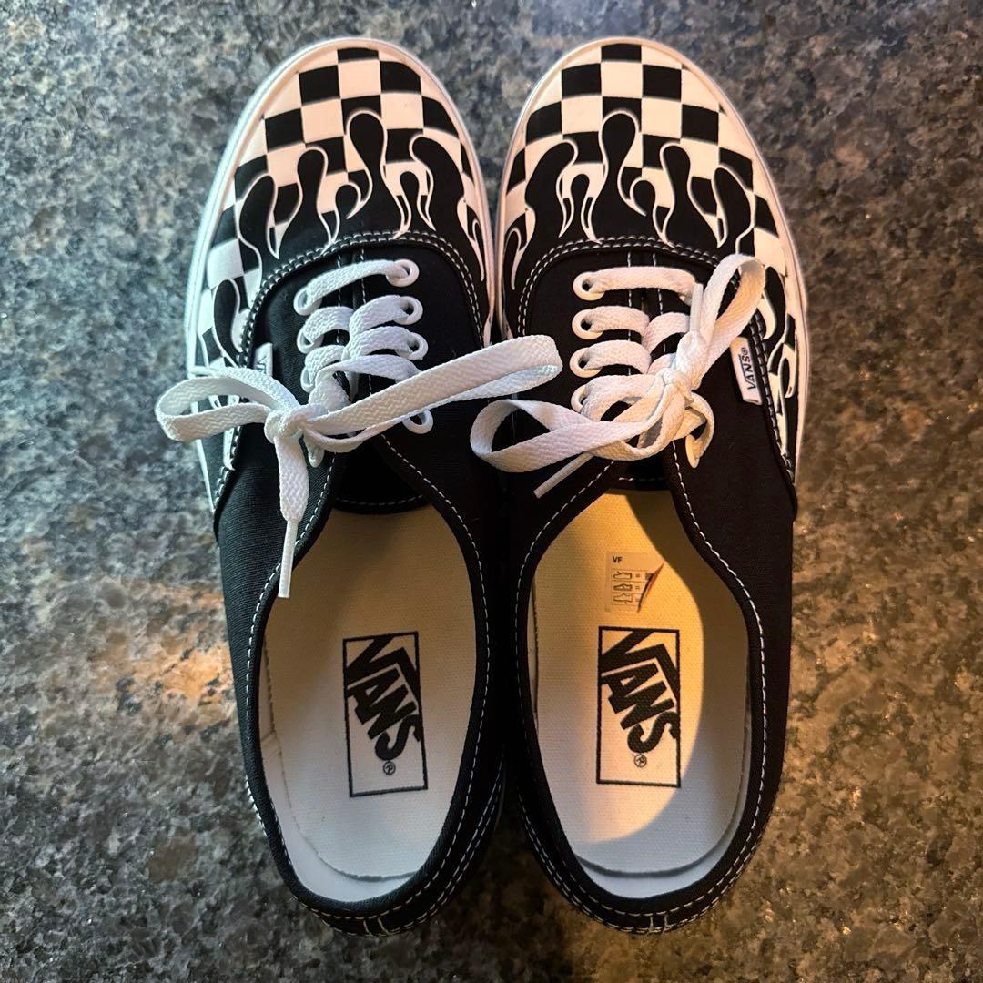 VANS AUTHENTIC CHECKER FLAME スニーカー