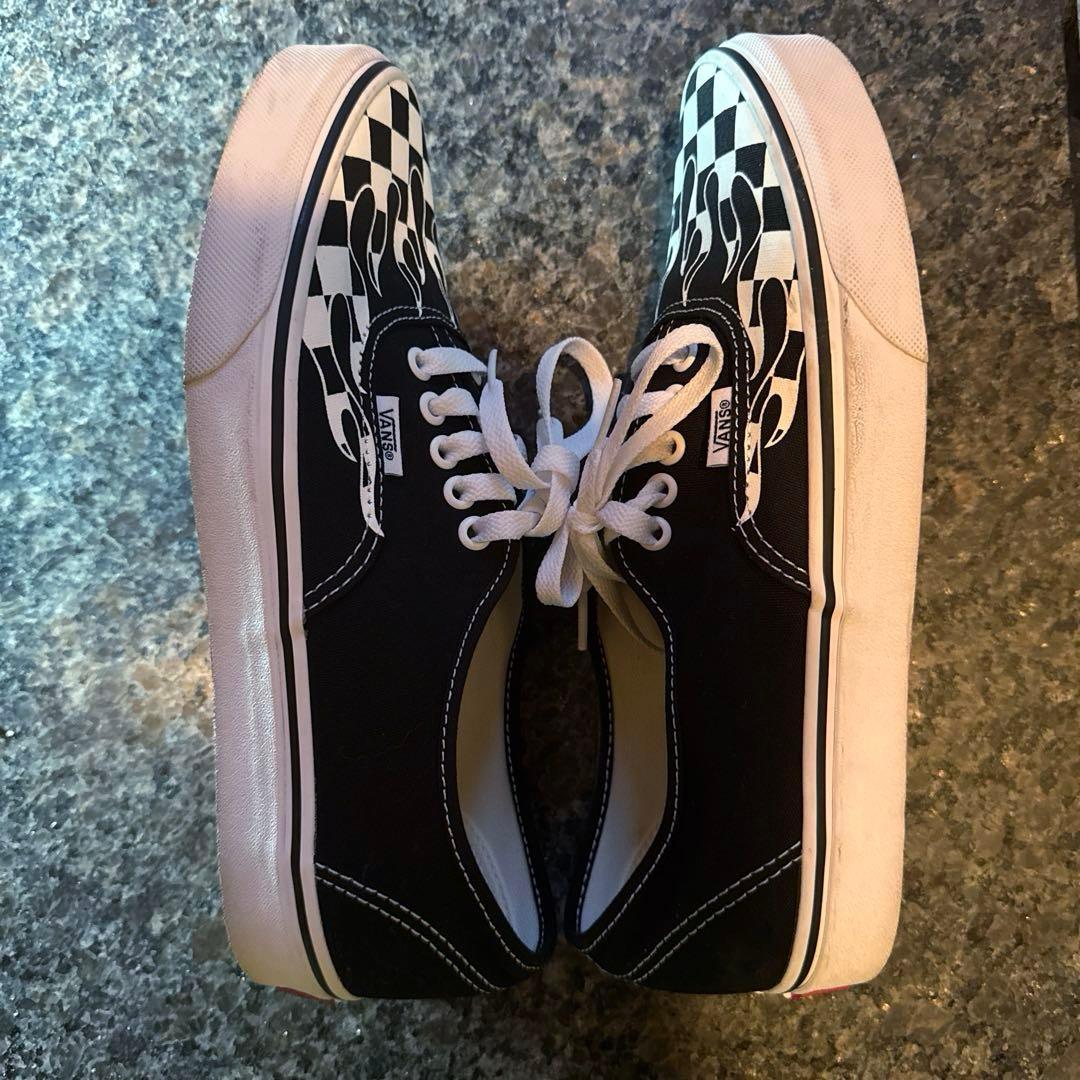VANS AUTHENTIC CHECKER FLAME スニーカー