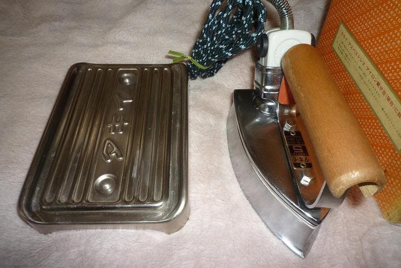 未使用品　タキイ　5型 　業務アイロン　 販売店保管品