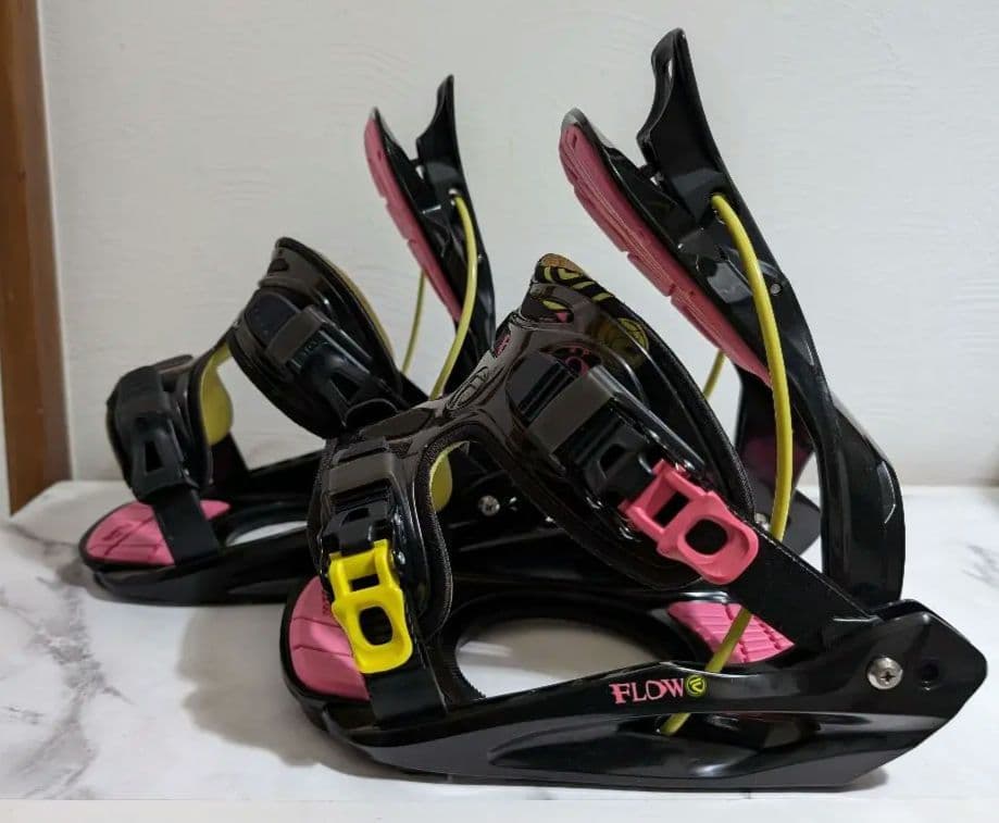 Flowビンディング13-14リアエントリーHaylo Black Neon　М