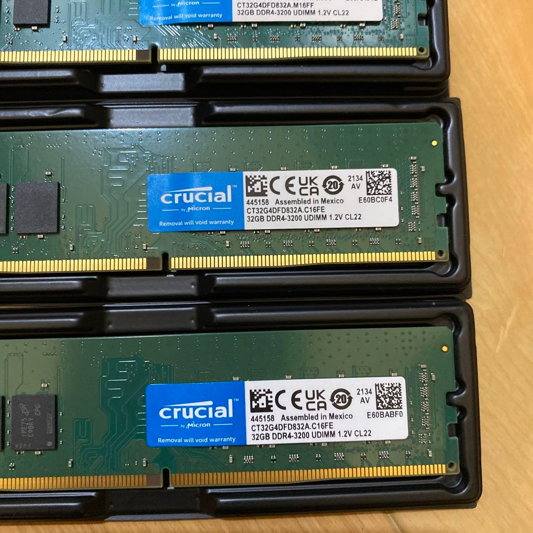 メモリ128GB/32GB×4枚 CT2K32G4DFD832A Crucial