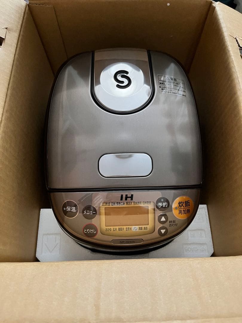 象印　IH炊飯ジャー　極め炊き　NP-GH05-XT 炊飯器