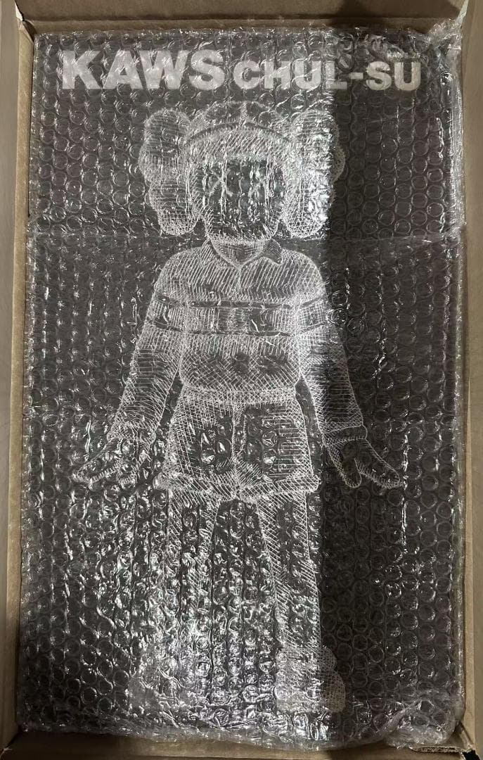 KAWS x Squid Game 3 Chul-Su フィギュア モノトーン