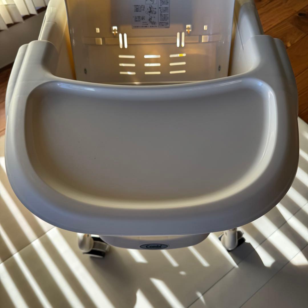 【バズさん専用】コンビ　エコアクト　ルシエス　AUTO SWING