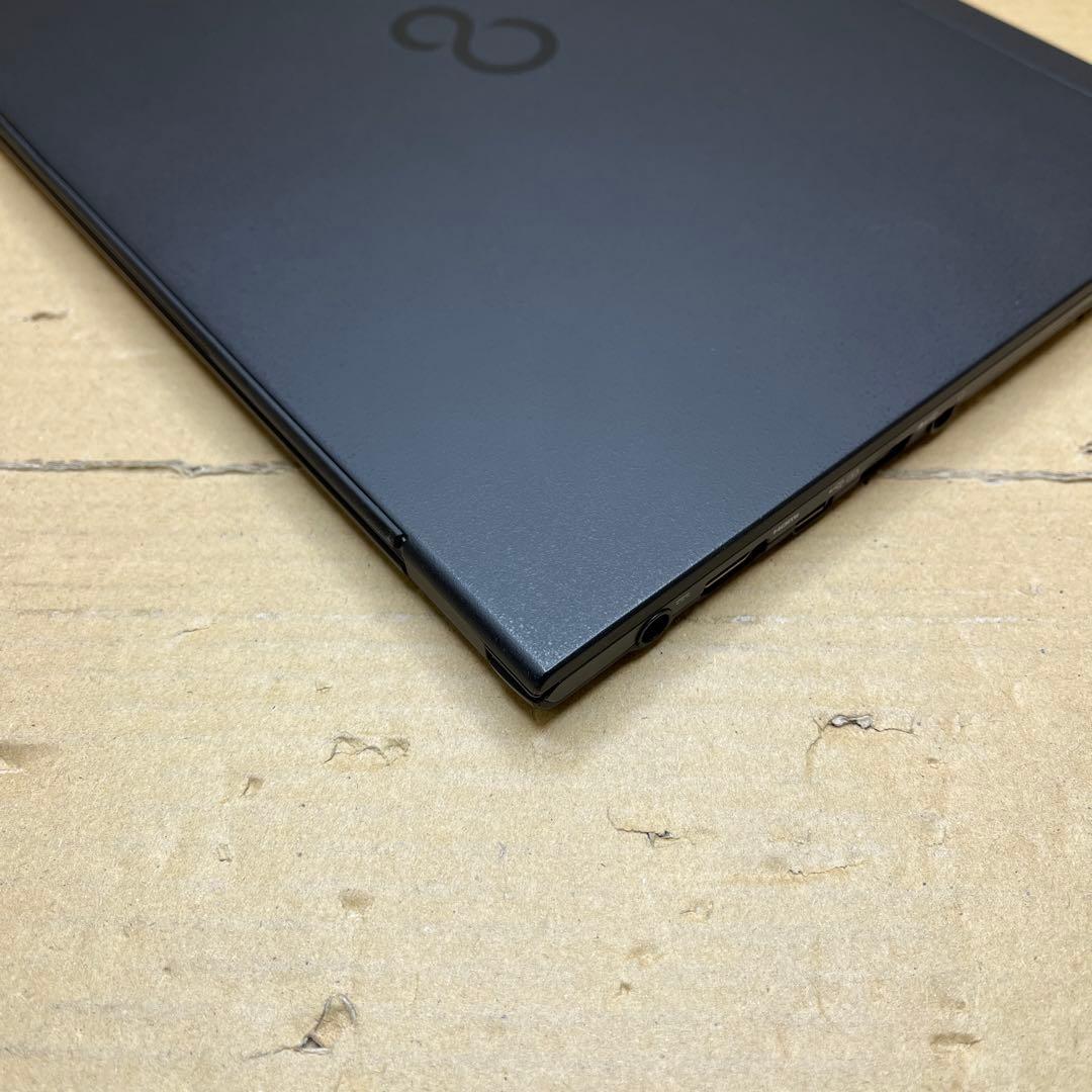 富士通 13.3型 LIFEBOOK U938/S [FMVU14003]