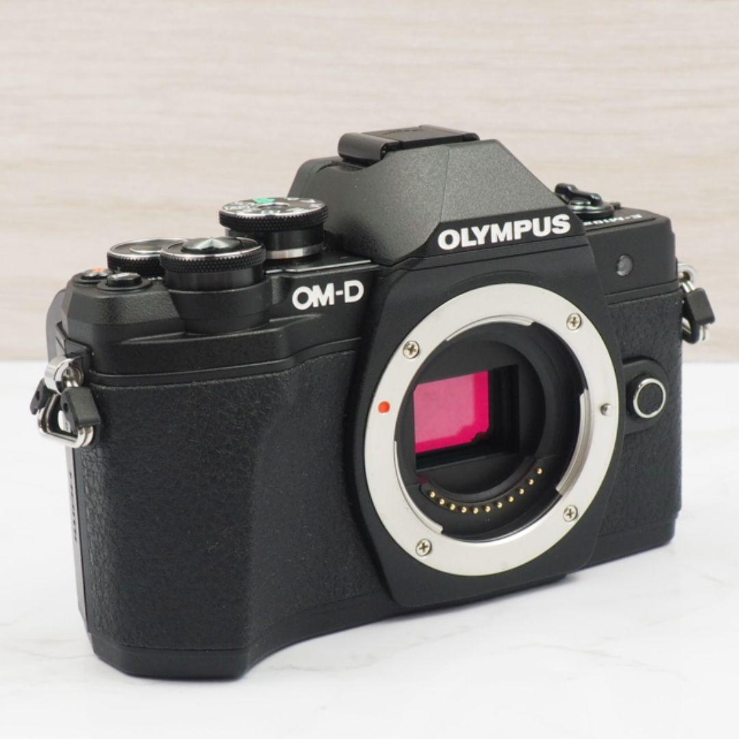 ⭐️OLYMPUS OM-D E-M10 MarkⅢ ダブルレンズ ブラック