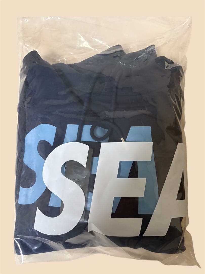 WIND AND SEA ・Straight Hooded Sweatshirt