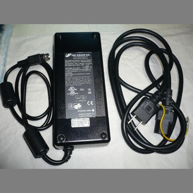 Abee acubic E30 青　山洋電気ファン、延長ケーブル等をおまけで同梱