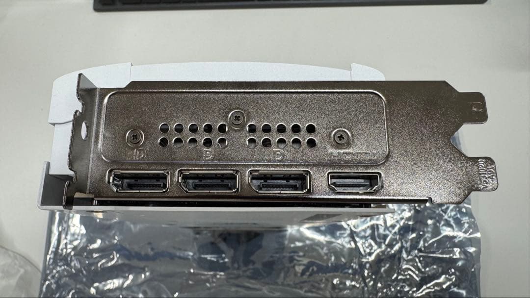 GeForce RTX5080 MSI VENTUS 3X 白色 中古 保証書無