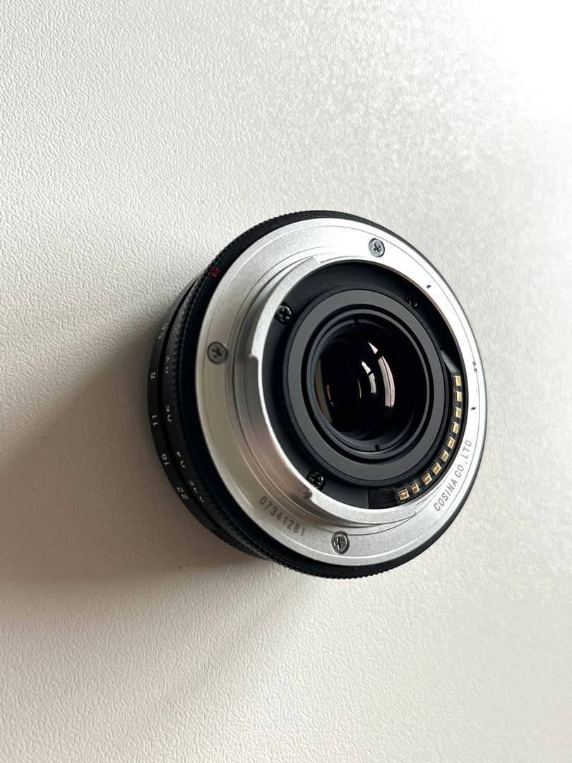 【美品】フォトグレンダー ULTRON 27mmF2 X-mount ブラック