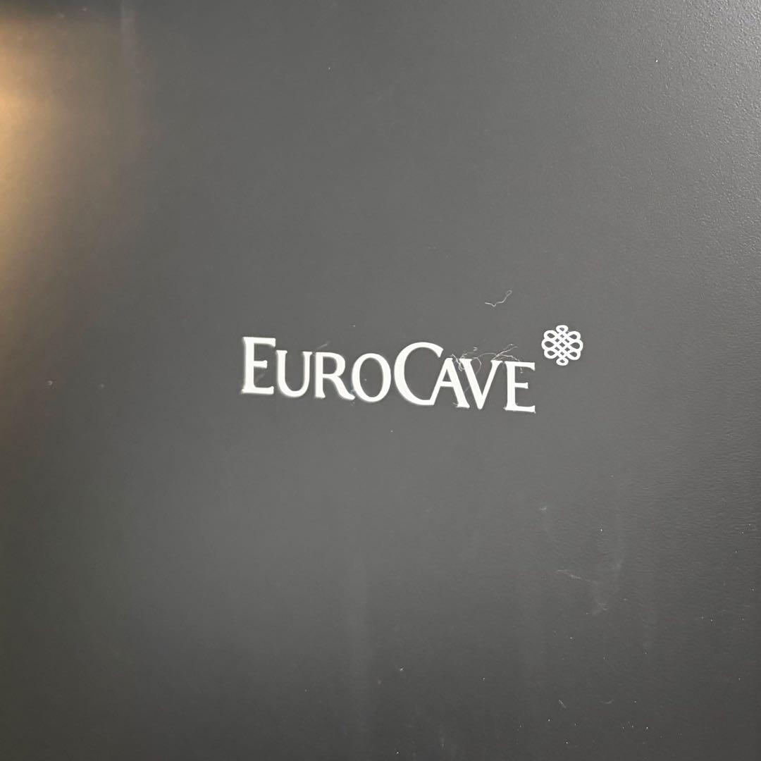 取付無料！ユーロカーブ V-PREM-M 収容本数140本 ワインセラー✨