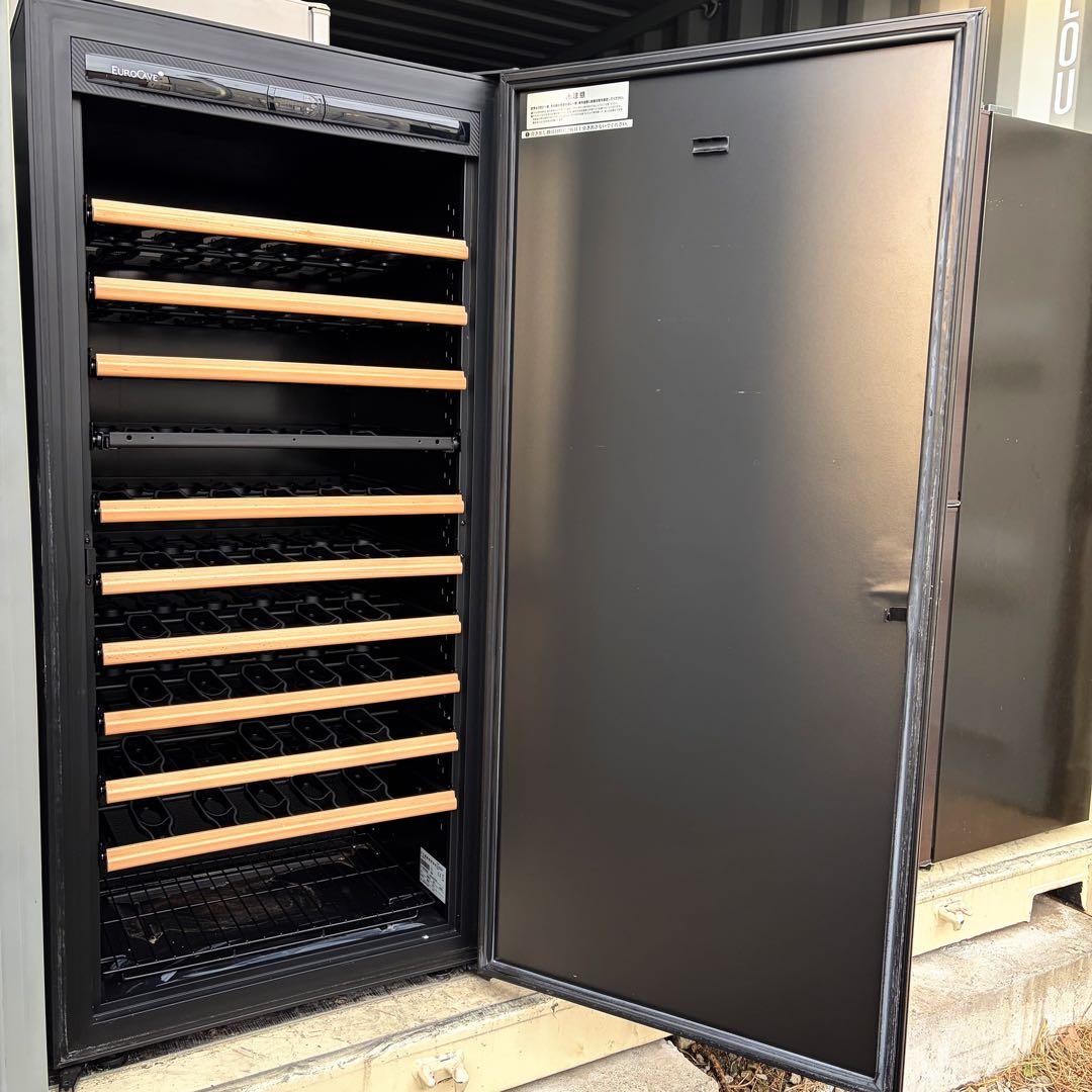 取付無料！ユーロカーブ V-PREM-M 収容本数140本 ワインセラー✨