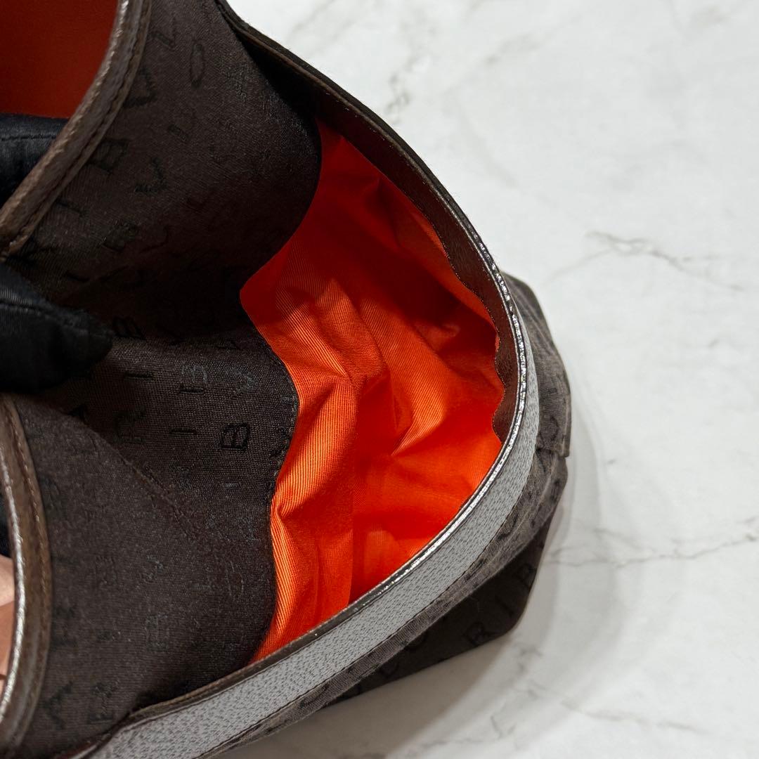 【美品】 BVLGARI ロゴマニア レザーハンドル トート ショルダーバッグ