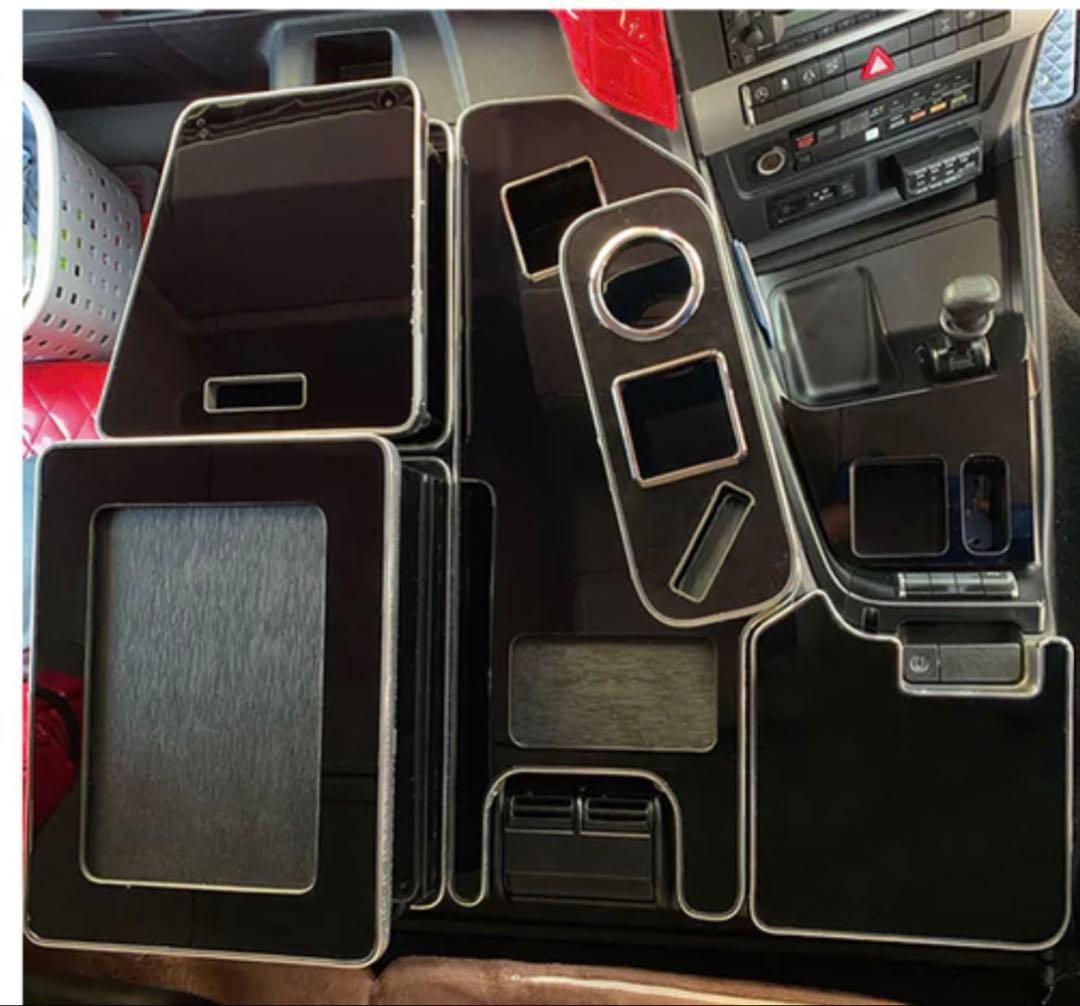 17スーパーグレートセンターコンソールピアノブラック