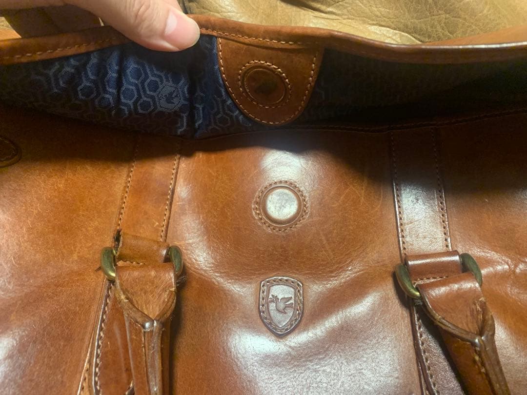 sot ソット プエブロレザー　フラップブリーフトートバッグ　キャメル