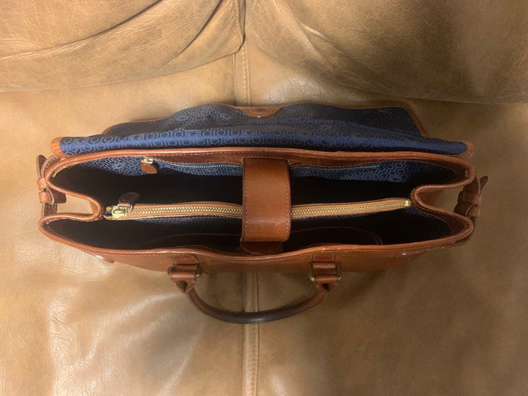 sot ソット プエブロレザー　フラップブリーフトートバッグ　キャメル