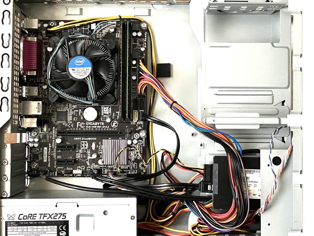 Windows11 Pro SSD128GB メモリ4GB スリムPC