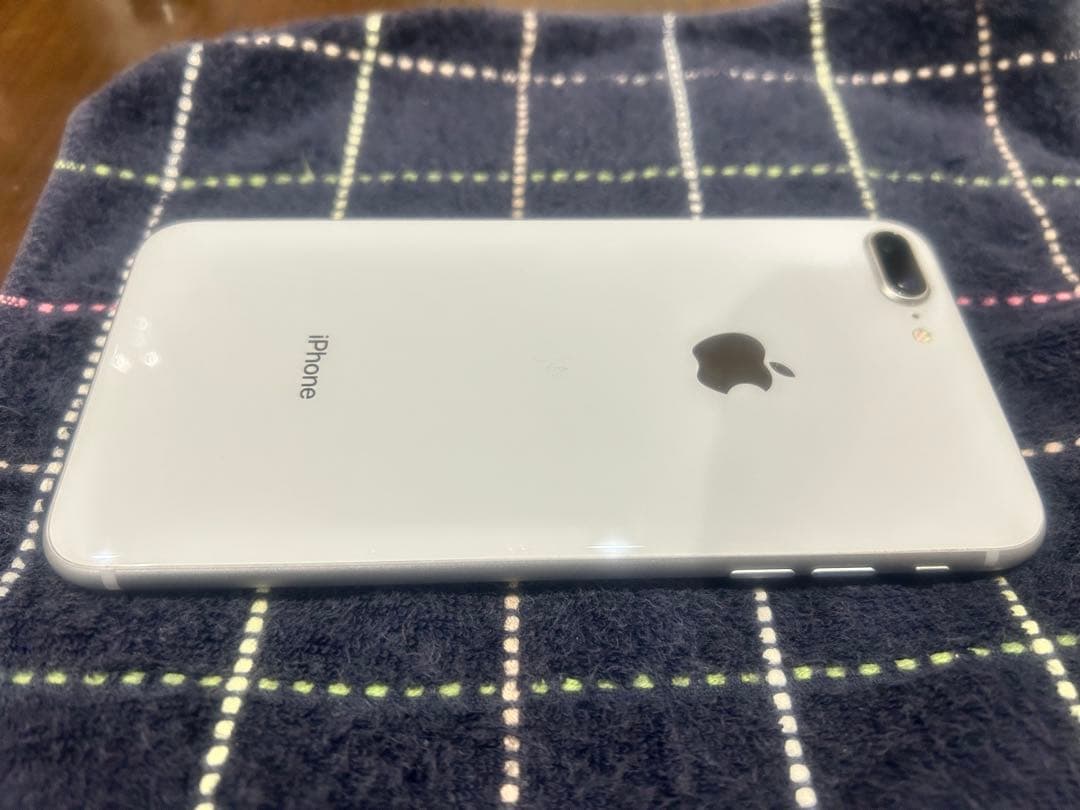 スマートフォン本体 Apple iPhone 8 Plus 256GB