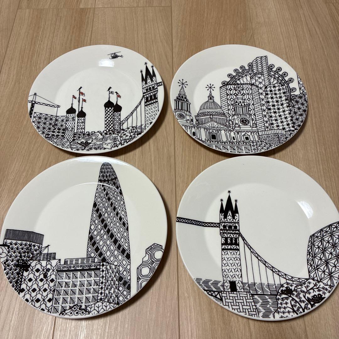 【ロイヤルドルトン　シャーリーンミューレン】 ❣️コラボプレートセット❣️