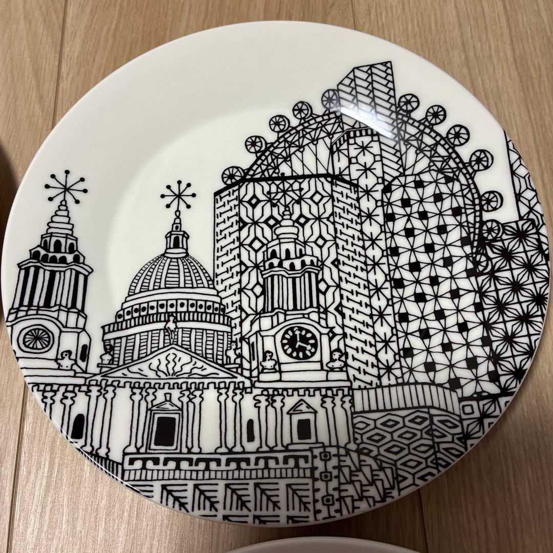 【ロイヤルドルトン　シャーリーンミューレン】 ❣️コラボプレートセット❣️