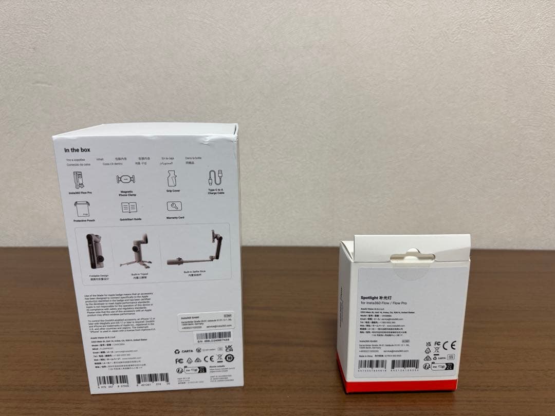 【中古・美品】Insta360 Flow Pro 第1世代 スポットライト付