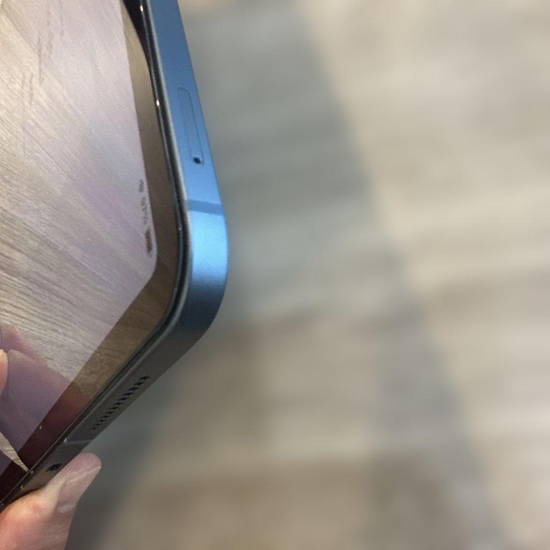 美品iPad Air (第5世代) ブルー 64GB