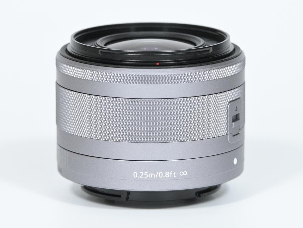 【美品】 キヤノン　Canon EOS M10 レンズキット