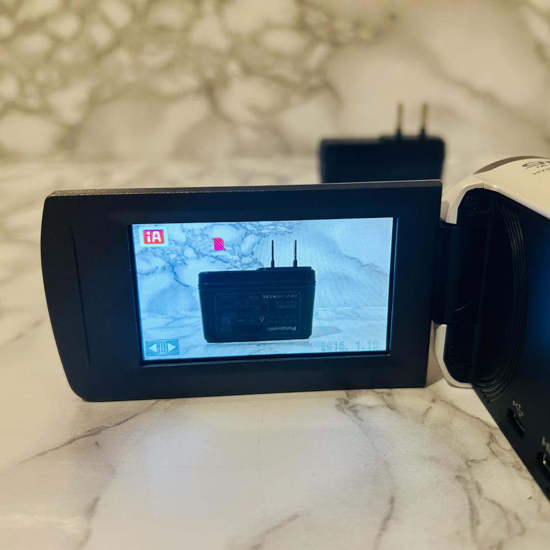 Panasonic HDビデオカメラ HC-V480M ホワイト