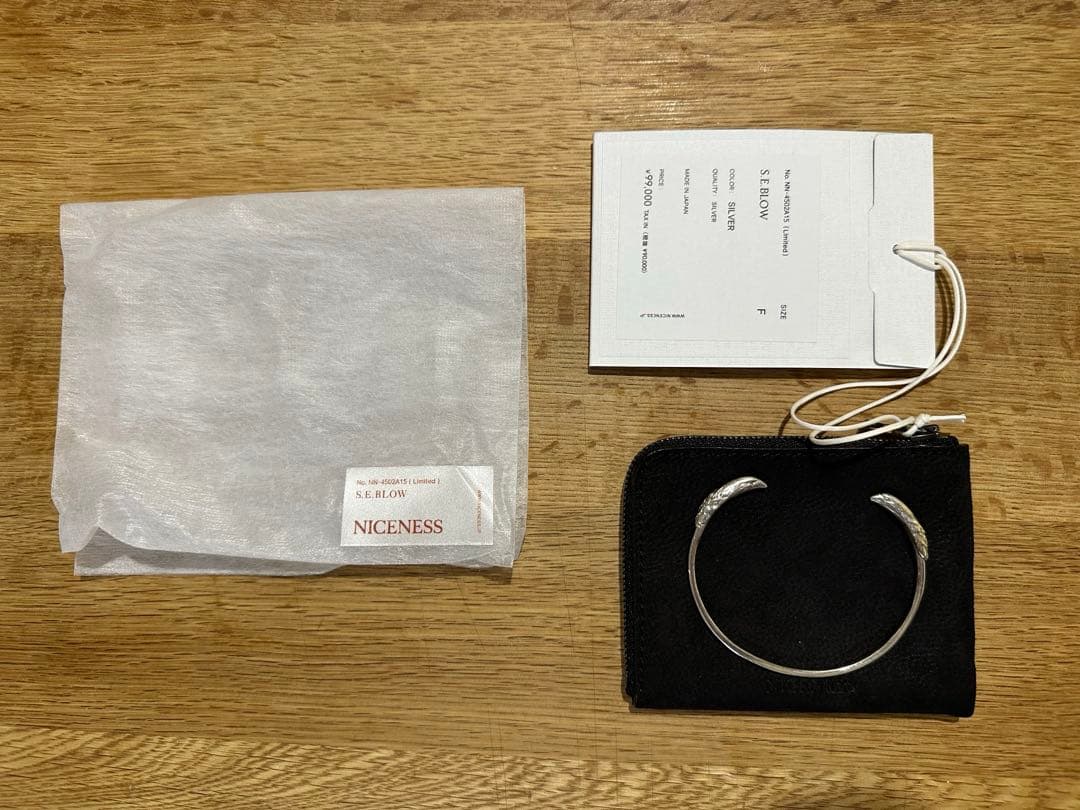 ミ*ク様 niseness S.E.BLOW シルバー　バングル